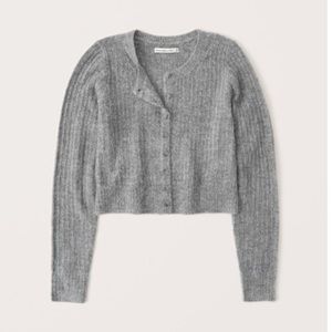 NWT Abercrombie & Fitch cropped crew neck cardigan in gray
